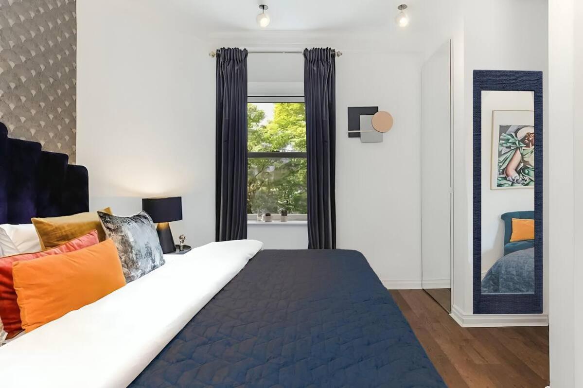 Apartament Awesome Leicester Sq! Fashion Flat For Theatre Families And Happy Friends Londyn Zewnętrze zdjęcie
